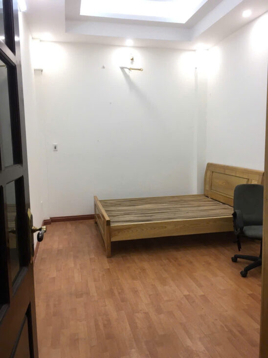 Bán nhà phân lô Lê Trọng Tấn, Q.Thanh Xuân 45m 3 tầng, mặt tiền 4,9m, giá 11 tỷ