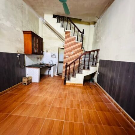 BÁN NHÀ 3 TẦNG, 28M2, NGÕ GỐC ĐỀ PHỐ MINH KHAI – GIÁ CHỈ 2 TỶ X