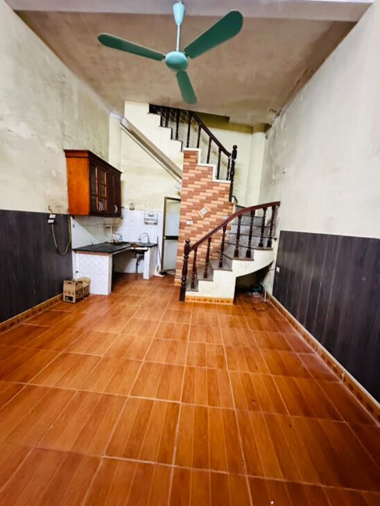 BÁN NHÀ 3 TẦNG, 28M2, NGÕ GỐC ĐỀ PHỐ MINH KHAI – GIÁ CHỈ 2 TỶ X