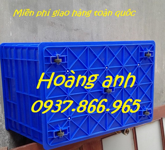Rổ( sóng) nhựa 5 bánh xe, sọt kích thước 780*500*430mm, sọt nhưa trong xưởng may