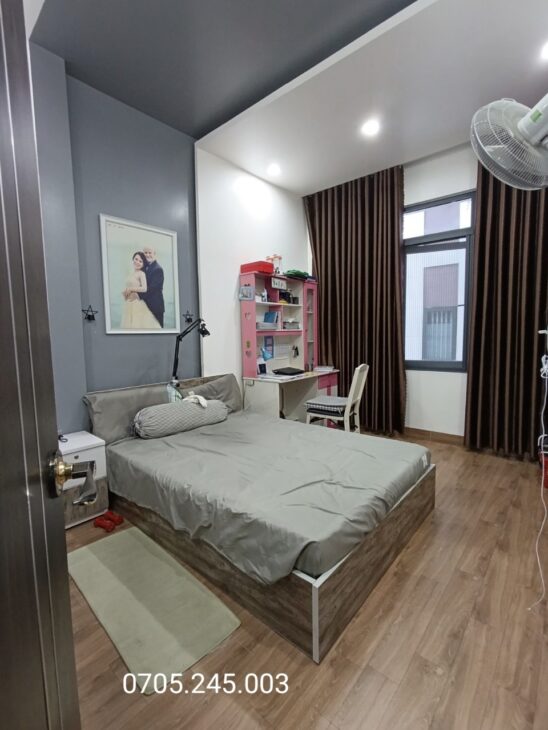 Nhà 2 Tầng Mặt Tiền An Thượng – Gần Biển Mỹ Khê, Mới Đẹp, Ở Ngay