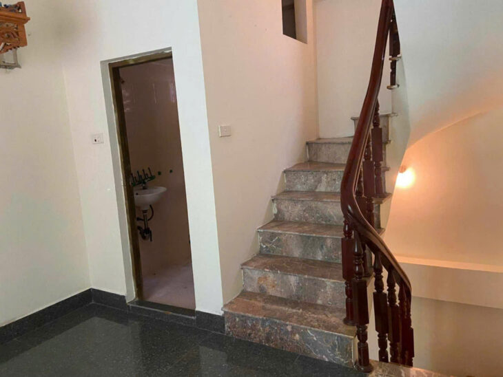 Bán gấp giá rẻ Mai Hương 20m, 4 tầng, mặt tiền 3m, 3 tỷ Hai Bà Trưng.
