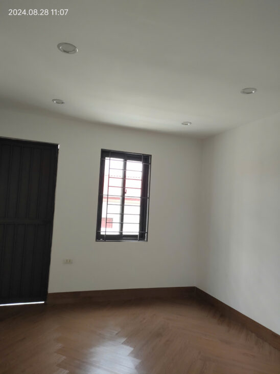 Bán gấp giá rẻ Mai Hương 20m, 4 tầng, mặt tiền 3m, 3 tỷ Hai Bà Trưng.