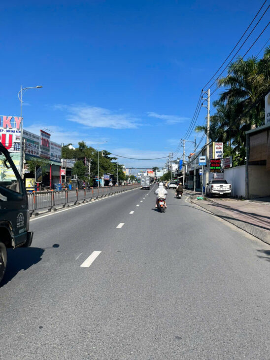 Bán nhà mặt tiền 8x40m giá 28 tỷ Đường Tô Ký