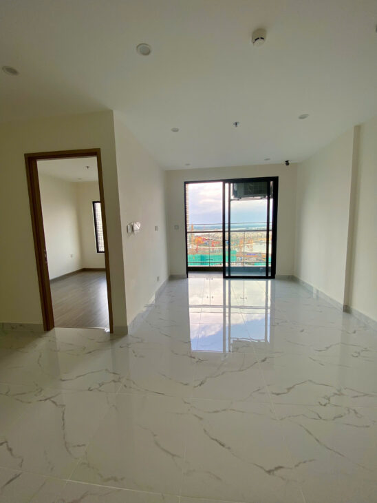 siêu hot hôm nay! căn 1PN + GH, tầng trung, hướng đn mát, view hồ bơi, giá chỉ 2tỷ77 all in