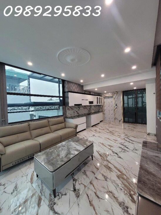 BÁN NHÀ PHÚC LỢI – LÔ GÓC – OTO VÀO NHÀ- DÒNG TIEN 20TR/THÁNG GIÁ CHỈ 10 TỶ