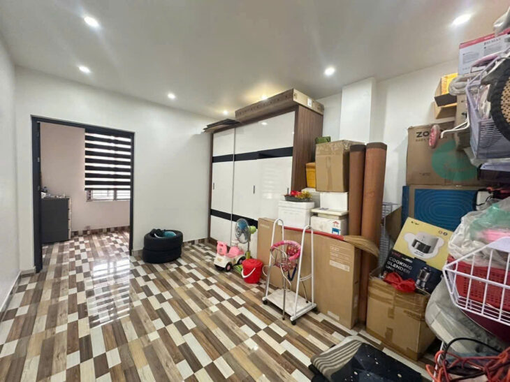 Nhà 4 tầng mặt ngõ 201 Lạch Tray – Cấp 3 Thăng Long, DT 42m Giá tỉ