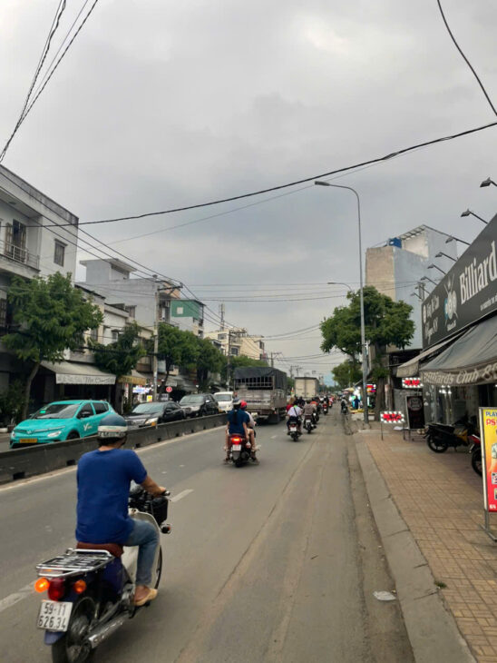 Bán nhà mặt tiền 10x48m giá 33 tỷ Đường Nguyễn Thị Sóc