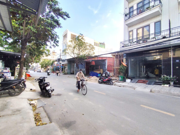 Đất mặt đường Khúc Hạo ( Khúc Thừa Dụ 2 ), giá rẻ nhất chỉ 60 tr/m siêu hiếm