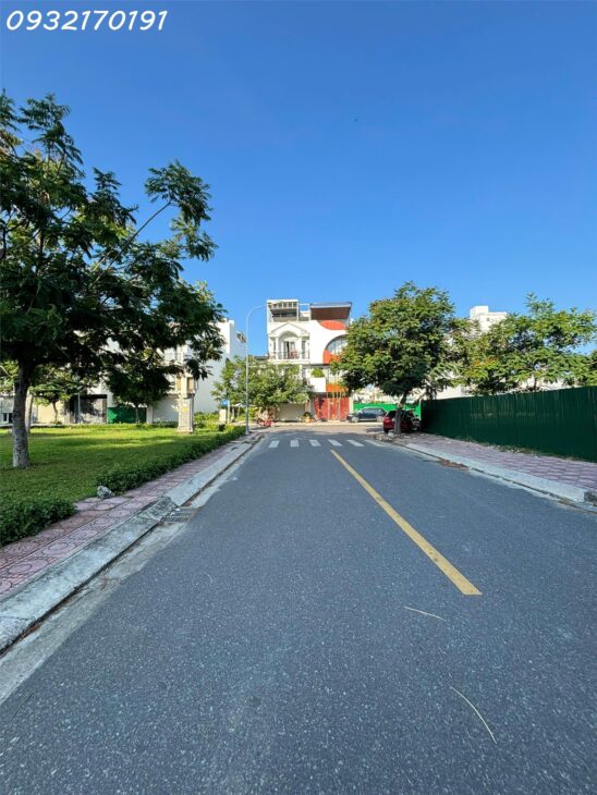 Hàng ĐỘC- 2 mặt tiền trước sau view Vành đai 2- KĐT Hà Quang 1-CHỈ 7,5 tỷ- LÔ DUY NHẤT Ở TT LÚC NÀY