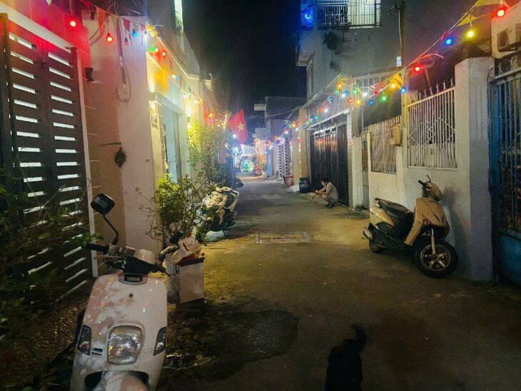 Cần bán gấp nhà đẹp Linh Xuân – giá tốt bất ngờ ngay chợ Linh Xuân.