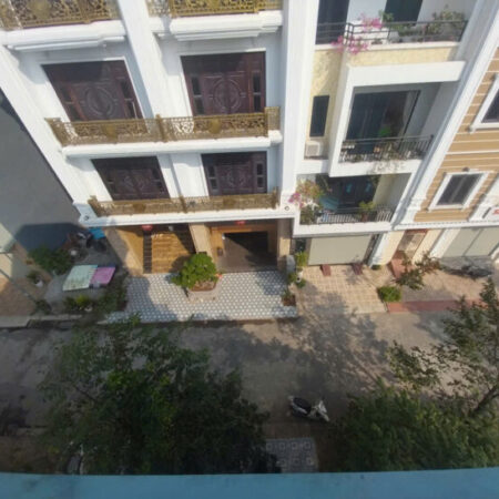 nổi bật MỘT CĂN MÂU LƯƠNG,KIÊN HƯNG,HÀ ĐÔNG 30M 5 TẦNG GIÁ HƠN 6 TỶ