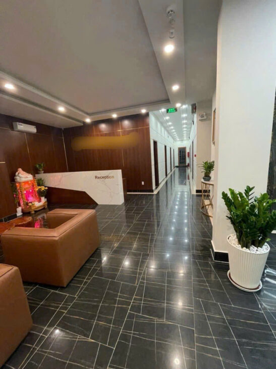 BÁN KHÁCH SẠN 6 TẦNG 48 PHÒNG DOANH THU 300TR/THÁNG PHƯỜNG TÂN PHÚ TP THỦ ĐỨC