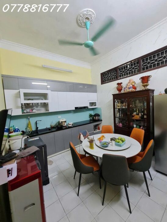 Xuân La, Tây Hồ, Phân lô, Oto, Dân xây – 55m2 – 4t – mt 4.2m – 18.9 tỷ