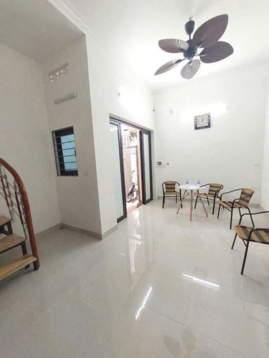 BÁN ĐẤT TẶNG NHÀ PHỐ TRẦN KHÁT CHÂN NHỈNH 4 TỶ