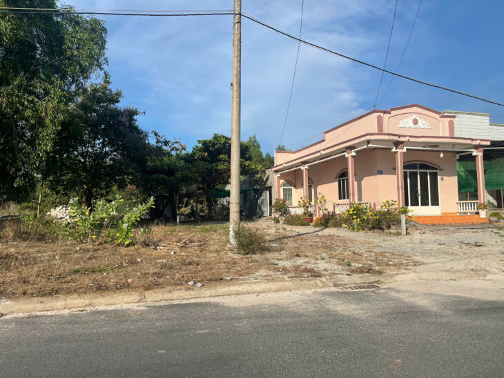 Bán đất mặt tiền Trưng Trắc – Tân An – TX LaGi giá mềm 1.6 tỷ sổ riêng