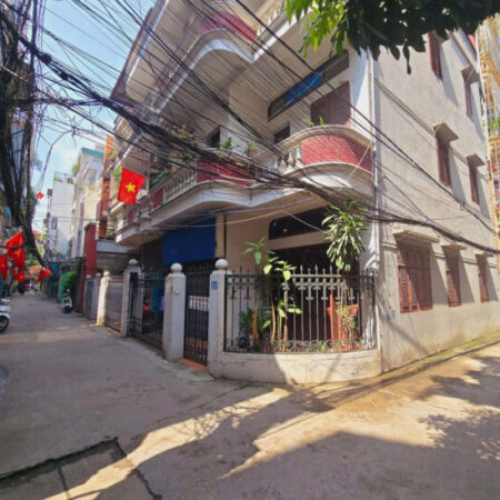 PHÂN LÔ ĐỘI NHÂN – GARA Ô TÔ – THÔNG SỐ ĐẸP – DT 92m2 4 tầng MT 7m Giá 15.5 tỷ