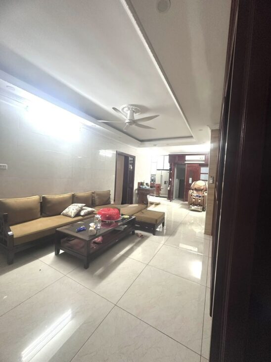 TẬP THỂ CÓ THANG MÁY – PHỐ VIP – TT QUẬN THANH XUÂN – LÔ GÓC – 4PN RỘNG-5.5TY. LH: 0982769586