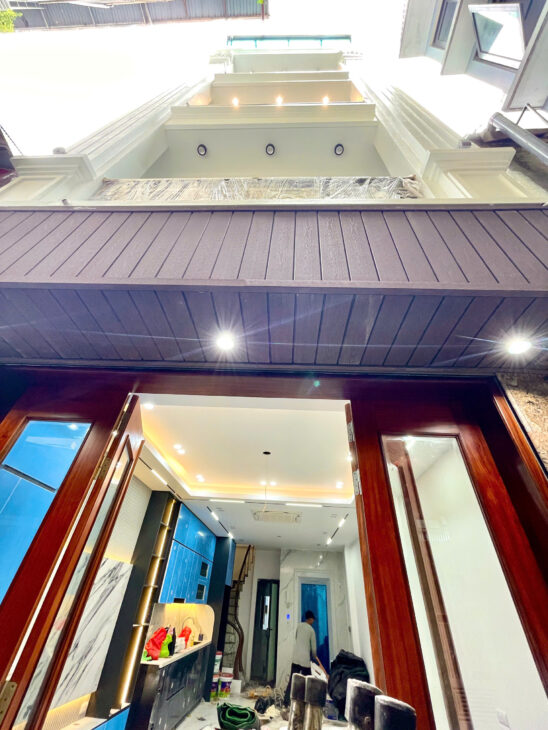 BÁN NHÀ NGUYỄN AN NINH – THANG MÁY – NỘI THẤT CAO CẤP – OTO ĐỖ CỔNG – 12.2 TỶ