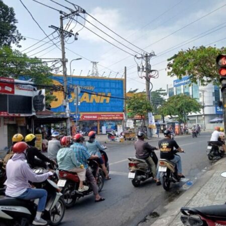 NHÀ 3 TẦNG NGANG 8M – TỈNH LỘ 10 – 2 CĂN CHO THUÊ 8TR – GIÁ RẺ NHẤT KHU VỰC CHỈ 3.8 TỶ