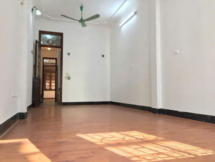 PHÂN LÔ LÁNG HẠ Ô TÔ TRÁNH – KINH DOANH ĐA DẠNG – DT 56m2 5 tầng MT 3.5m Giá 18.9 tỷ