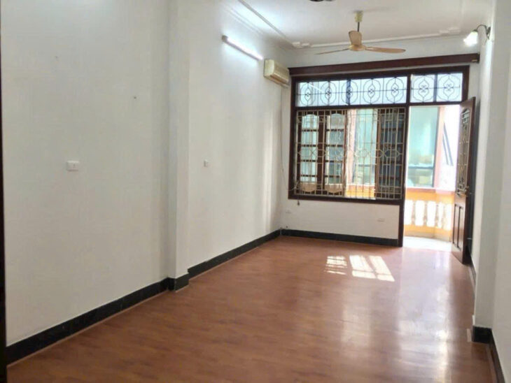 PHÂN LÔ LÁNG HẠ Ô TÔ TRÁNH – KINH DOANH ĐA DẠNG – DT 56m2 5 tầng MT 3.5m Giá 18.9 tỷ