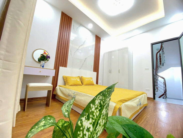 Nhà Đẹp Ngõ Văn Chương Full Nội Thất DT 21m2 4 tầng MT 3.2m Giá 5.380 tỷ