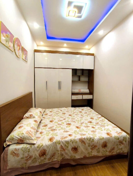 Nhà HOÀNG VĂN THÁI- 8,6 tỷ- đất lành chim đậu -xách vali vào ở luôn.