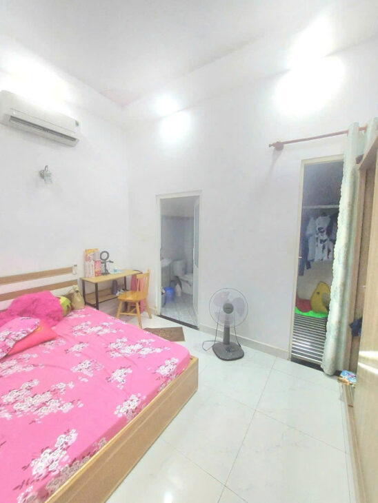 ✅ ✅ Cho thuê nhà nguyên căn tx 22 phường thạnh xuân q12 ???? Dt 4×14 trêt 2 lầu 4p ngủ 4wc ???? Hẻm 7m