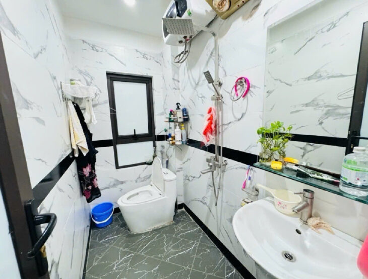 SIÊU HÓT- nhà Tô Vĩnh Diện- 8,7 tỷ – mới xây- An ninh tuyệt đối.