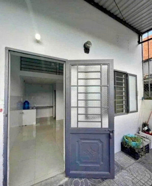 BÁN NHÀ CÓ LÃI – VỪA Ở VỪA THU TIỀN – CỰC HIẾM!!