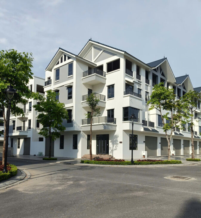 LK LÔ GÓC 150M 4 TẦNG MT25M, V.HÈ 8M, ĐẸP NHẤT HINODE ROYAL PARK!