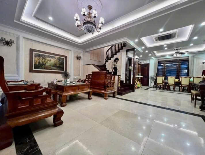 LK LÔ GÓC 150M 4 TẦNG MT25M, V.HÈ 8M, ĐẸP NHẤT HINODE ROYAL PARK!