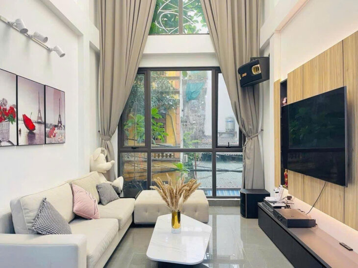 PL Hồ Đền Lừ Thang Máy – Gara Ô Tô – Nội Thất Hiện Đại DT 45m2 6 tầng Giá 19.5 tỷ