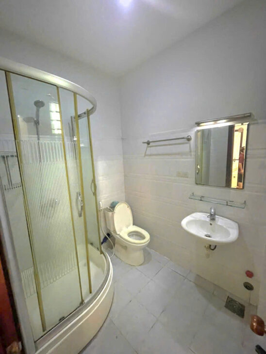 ✅ ✅ Nhà cho thuê gần Trường Cao Đẵng Điện Lực- tx 33 phường Thạnh Xuân quận 12 ???? Đường thông xe