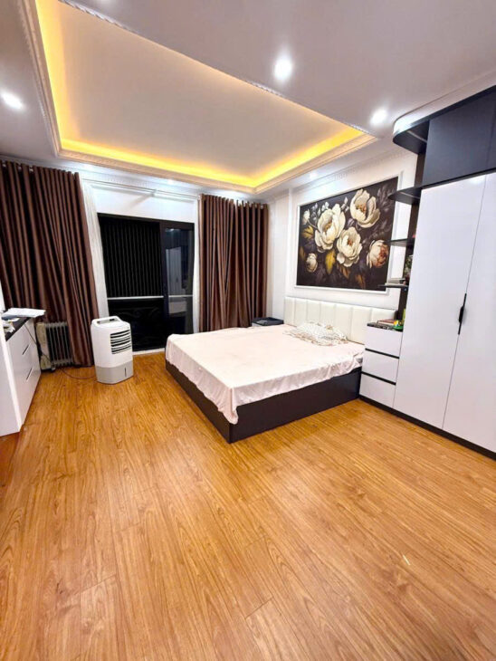 NHÀ ĐẸP TÂY SƠN Ở NGAY – TRUNG TÂM ĐỐNG ĐA DT 31m2 6 tầng MT 6.2m Giá 9.7 tỷ