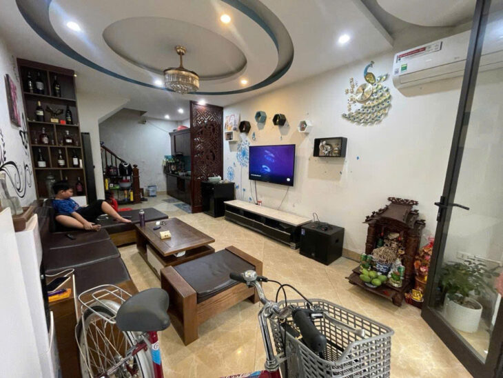 NHÀ ĐẸP ĐỊNH CÔNG THƯỢNG – Ô TÔ ĐỖ CỬA DT 39m2 5 tầng MT 4m Giá 10.6 tỷ