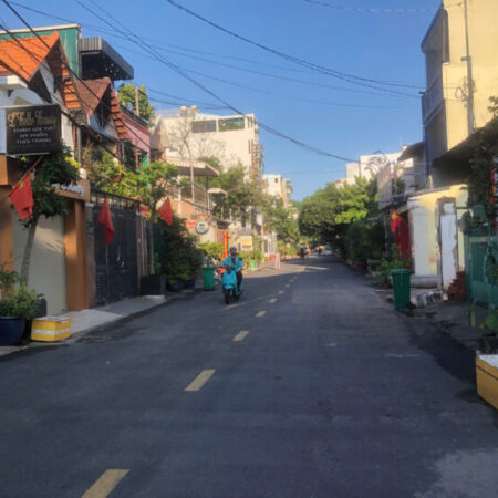 ☘☘☘NHÀ MỚI NỘI THẤT SANG CHẢNH (XE HƠI NGỦ TRONG NHÀ) – HẺM THẲNG 8M BƯỚC RA NGUYỄN OANG 100M – GẦN