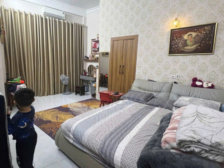 RẺ ĐẸP CHÍNH CHỦ CẦN BÁN NHÀ PHỐ HOÀNG VĂN THÁI QUẬN THANH XUÂN 64m2 x 5 TẦNG NHỈNH 15 TỶ Ô TÔ KD