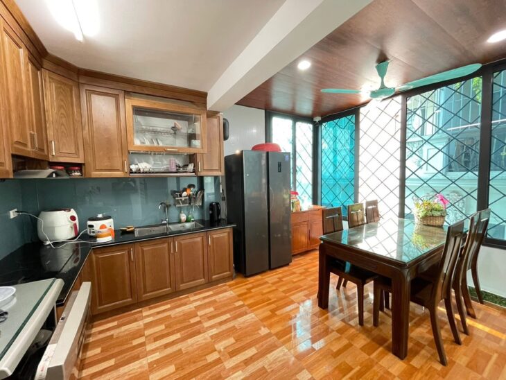 NHÀ ĐẸP HOÀNG ĐẠO THÀNH – ÔTÔ ĐỖ CỬA – 6 TẦNG THANG MÁY – GIÁ 10 TỶ