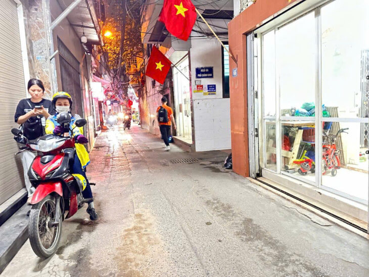 NHÀ ĐẸP CHÍNH KINH THANH XUÂN – Ô TÔ ĐỖ CỬA – DT44M2 GIÁ NHỈNH 10 TỶ