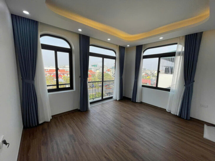 BÁN GẤP TRONG TUẦN – NHÀ 5 TẦNG LÔ GÓC NGỌC THỤY – 36.8M² – 6.79TỶ – GẦN ĐƯỜNG 40M – KĐT KHAI SƠN