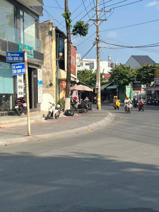 BÁN NHÀ TRỆT LẦU 80M2 ĐÔNG HÒA–DĨ AN. ĐƯỜNG TRẦN QUANG KHẢI.