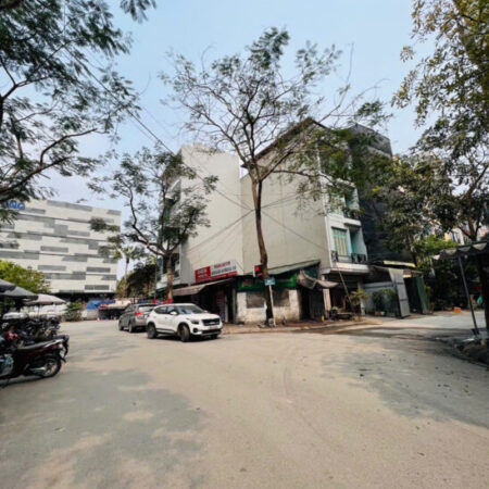 ???? NHÀ PHÂN LÔ – VỈA HÈ – Ô TÔ TRÁNH – KINH DOANH ĐỈNH- VĂN PHÚ – HÀ ĐÔNG