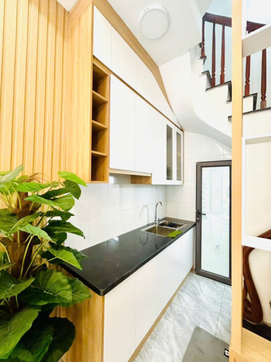 Bán Nhà Lĩnh Nam 25m 3 Tầng 2 Ngủ Full Nội Thất Giá 2.88 Tỷ Nhà Chưa Sổ