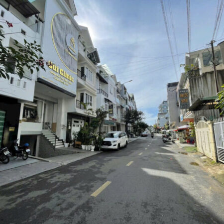 Cho thuê nhà 6 phòng ngủ mặt tiền Nguyễn Thị Nghĩa P2 – Đà Lạt – giá 25tr