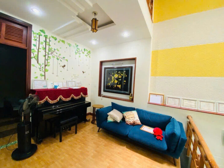 Bán nhà mặt tiền khu vực YAMAHA Điện Biên Phủ ĐÀ NẴNG 90m2 5 tầng mới đẹp hiện đại