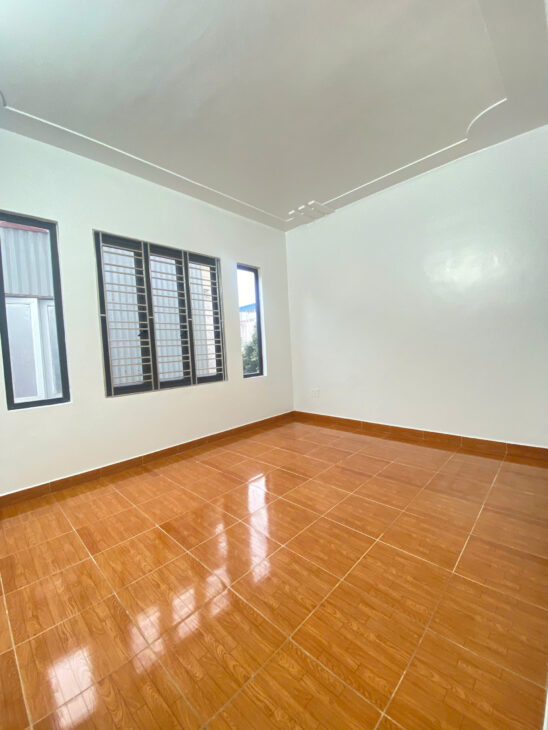 Bán nhà 3 tầng phố Vĩnh Cát – Thiên Lôi, 40m, Giá 2.7 tỉ