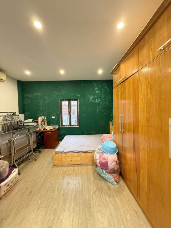 Bán Nhà Đội Cấn 20M RA Ô TÔ TRƯỚC NHÀ 3m DT 80m2 4 tầng MT 6.6m Giá 11.6 tỷ