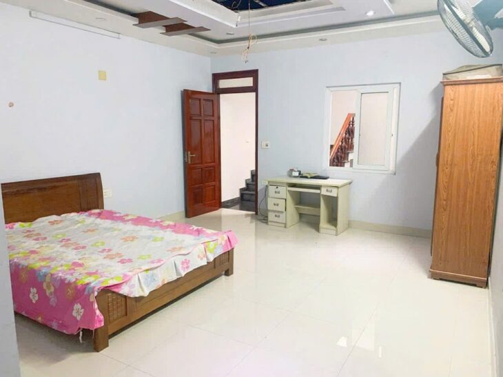 BÁN NHÀ 5 TẦNG, MẶT TIỀN LÊ THƯỚC, SÁT HỒ NGHINH. LH – 0905233234